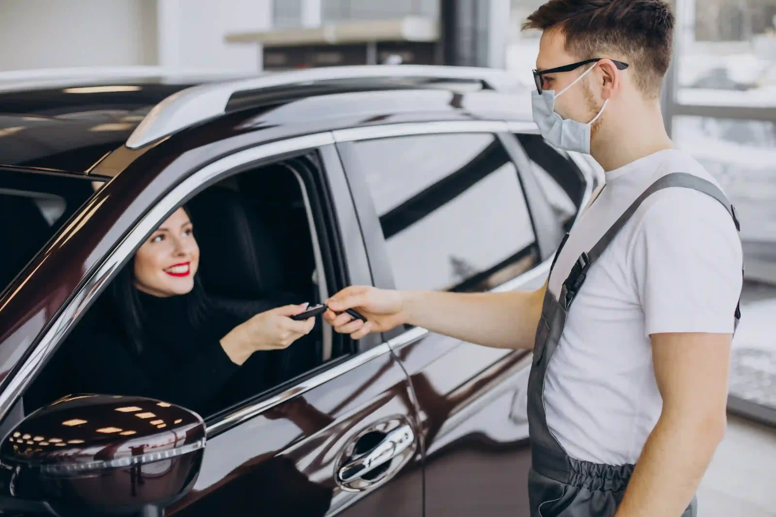 Locksmith Apopka providing mobile car lock solutions at your location
