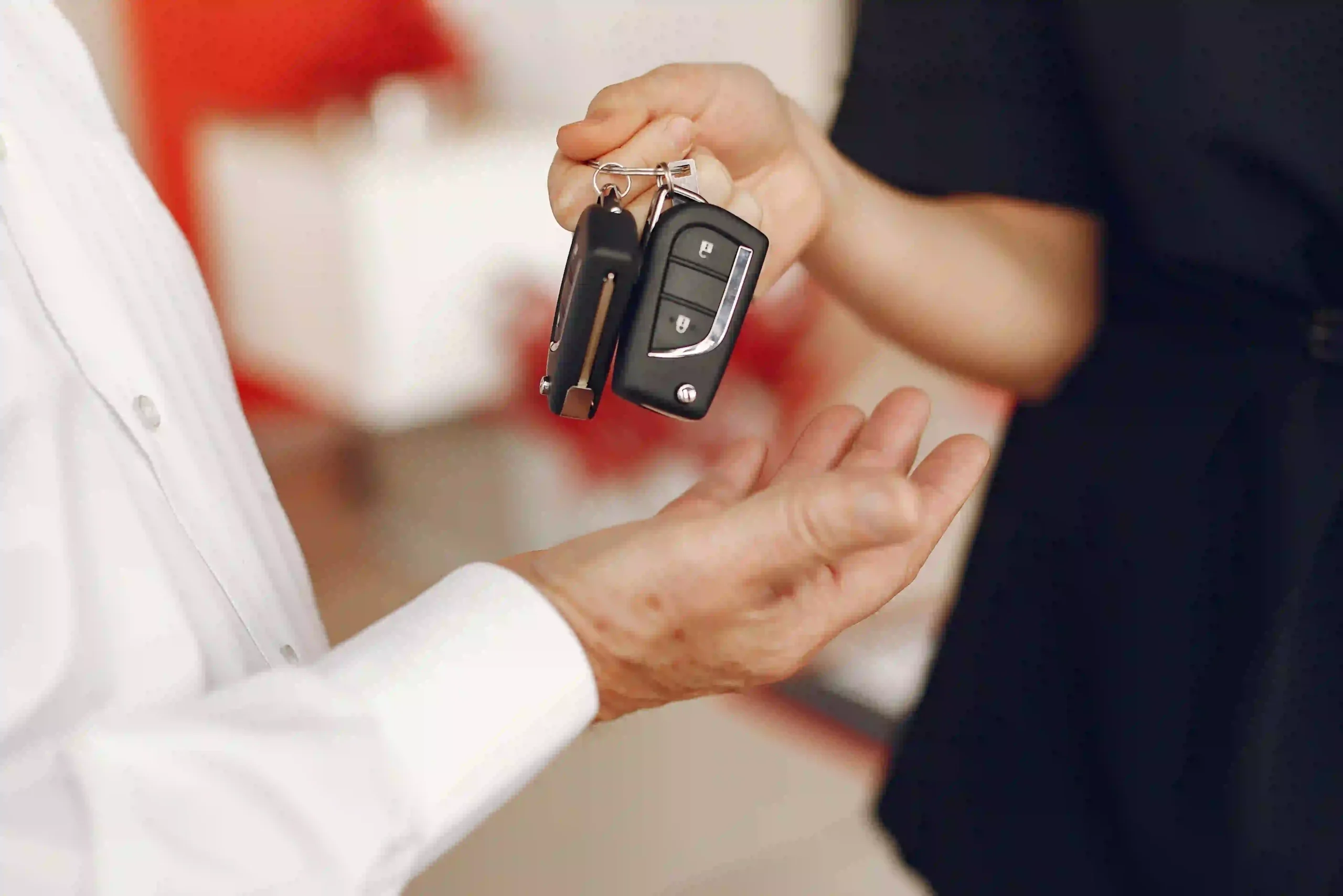 Keys On Wheels delivering professional car key replacement to satisfied customer